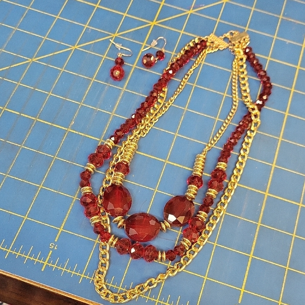 Elegant Red Gold Tone 18" Necklace Dangle Earrings Set New